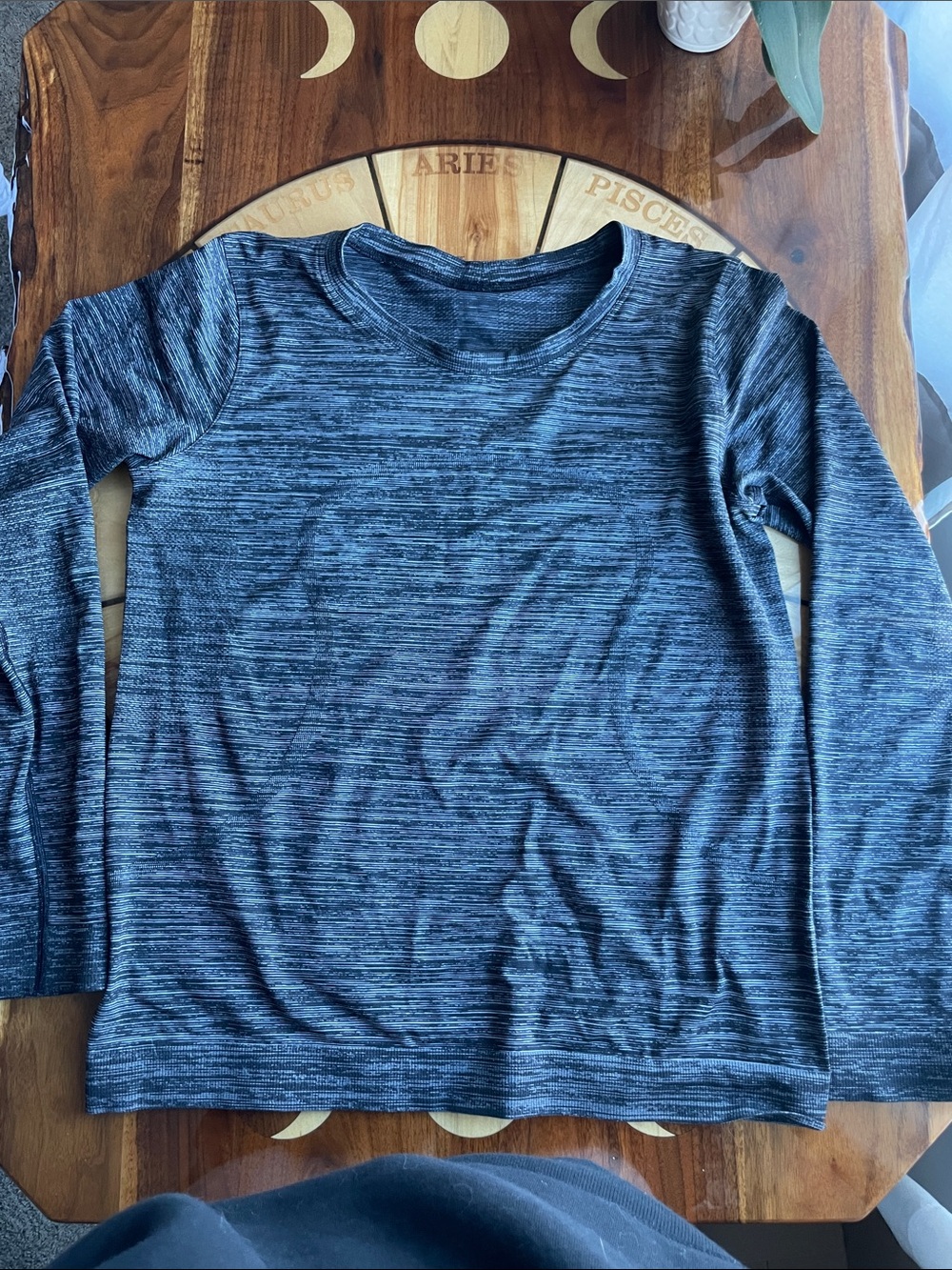 Lululemon long sleeve